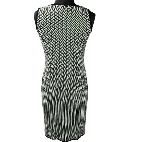 Exclusively Misook Green Printed Stretch Acrylic Sleeveless Bodycon Dress XS - Picture 3 of 9
